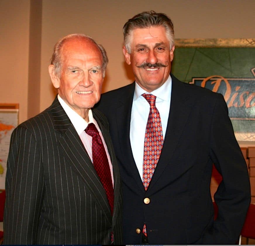Rollie Fingers Dakota Wesleyan University Leadership Banquet Event 
