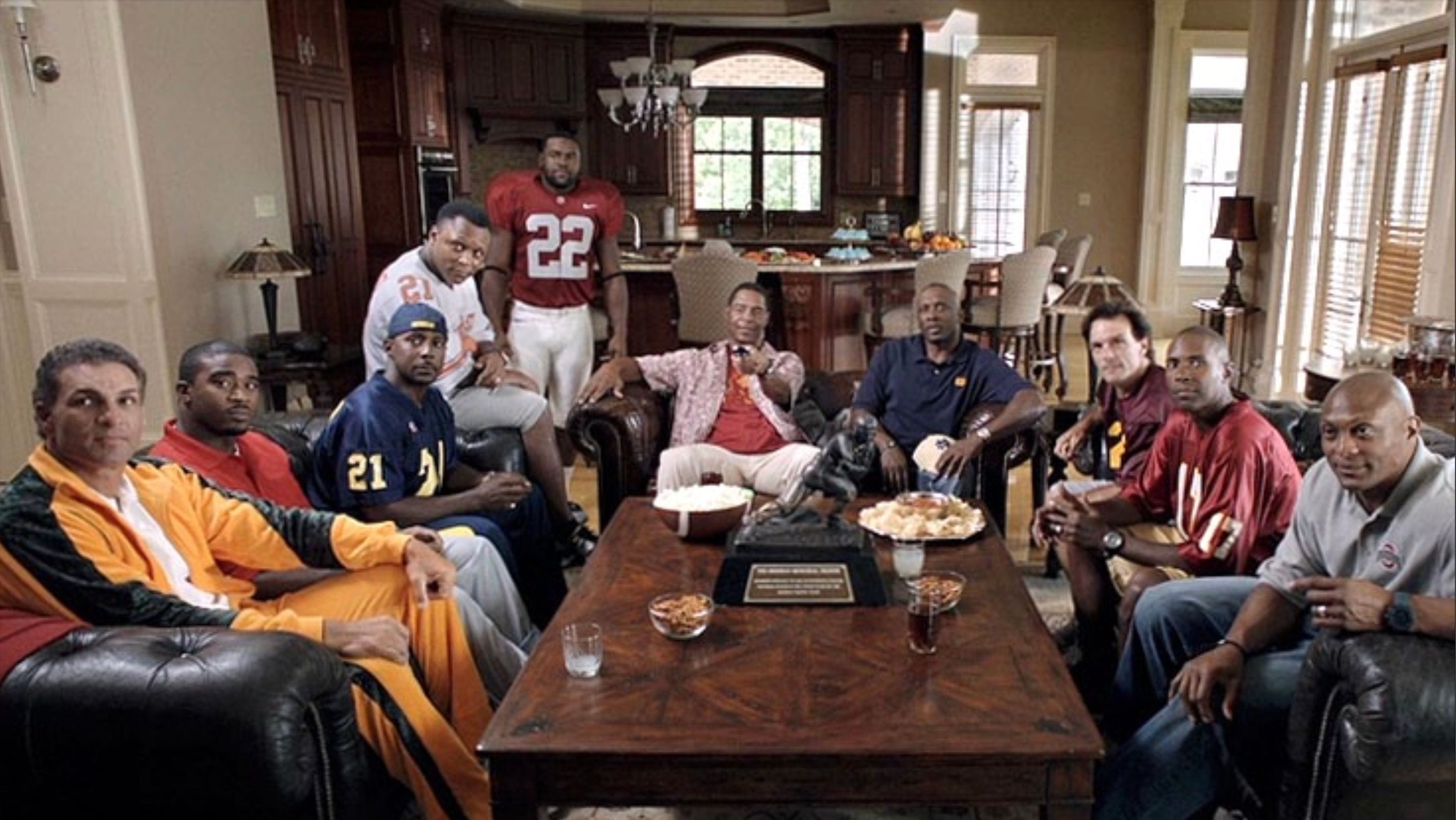 Campaña de trabajo de Direct Sportslink para la Casa Heisman de Nissan